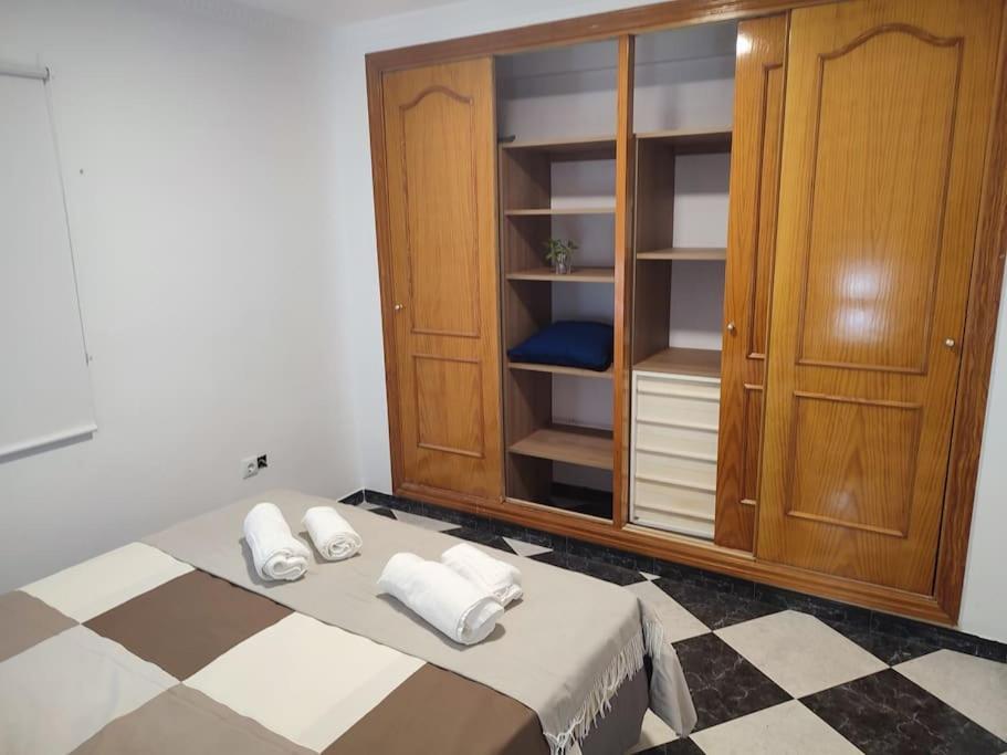 Apartamento En Playa Carvajal 푸엔히롤라 외부 사진