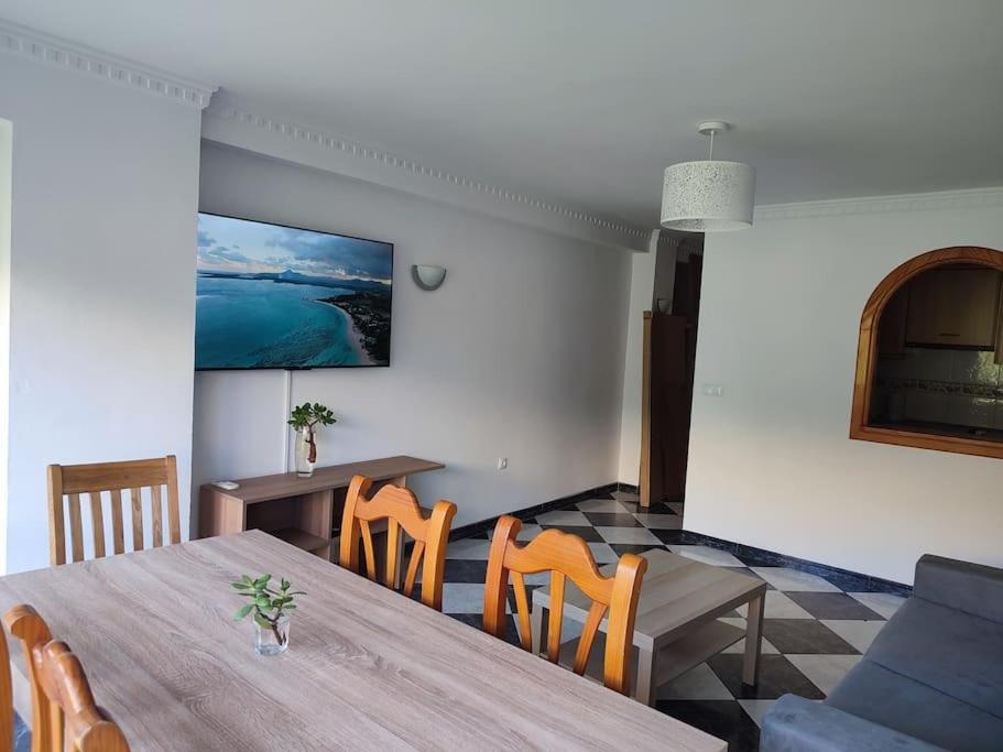 Apartamento En Playa Carvajal 푸엔히롤라 외부 사진